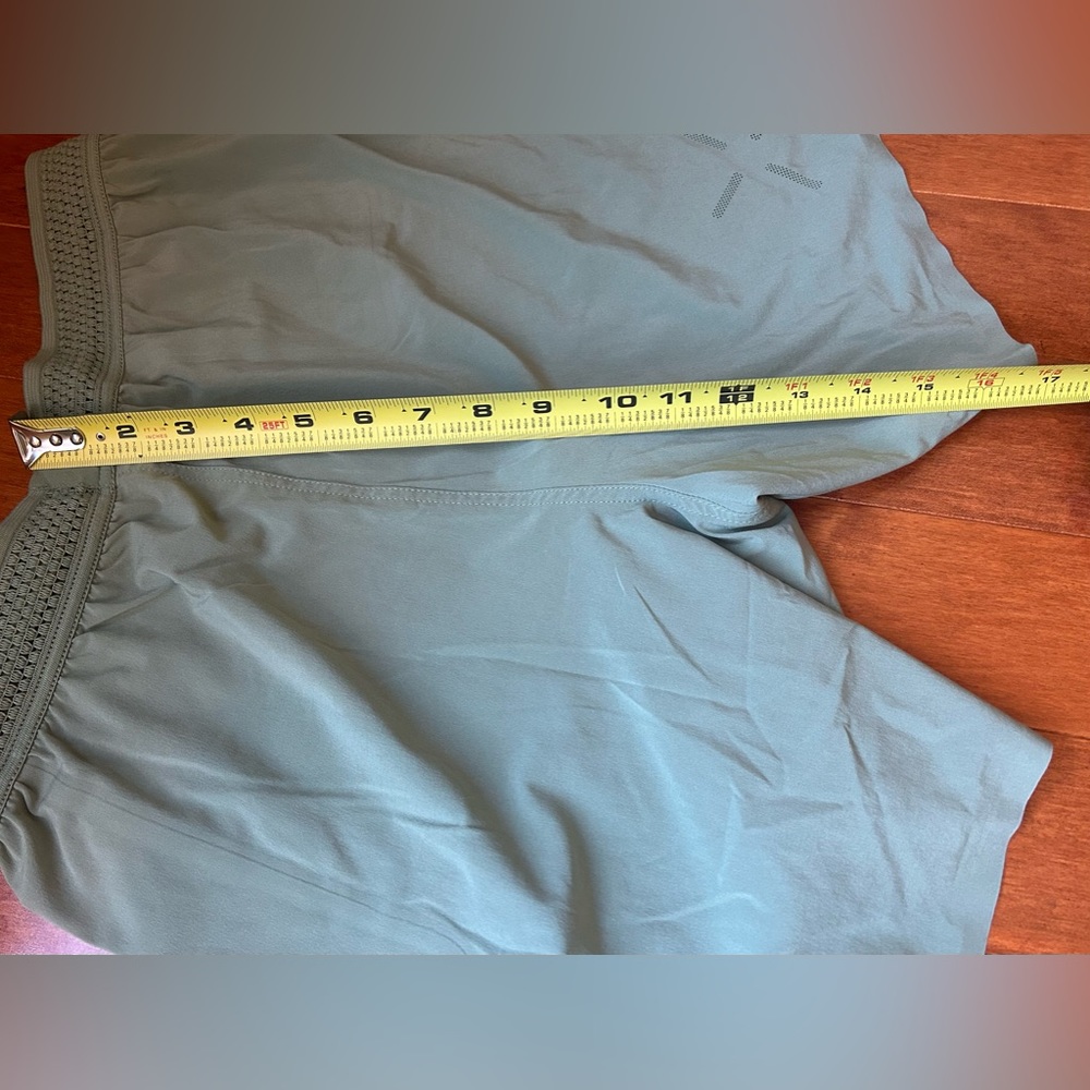 NWOT Ten Thousand Light Green Session Short (No Liner) 7" Size Small - Picture 9 of 9